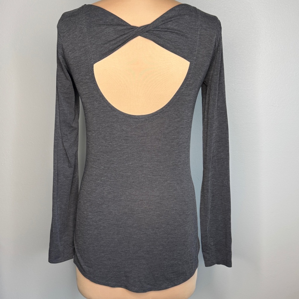 Athleta Flexlight Open Back Flowy Gray Heather St… - image 4